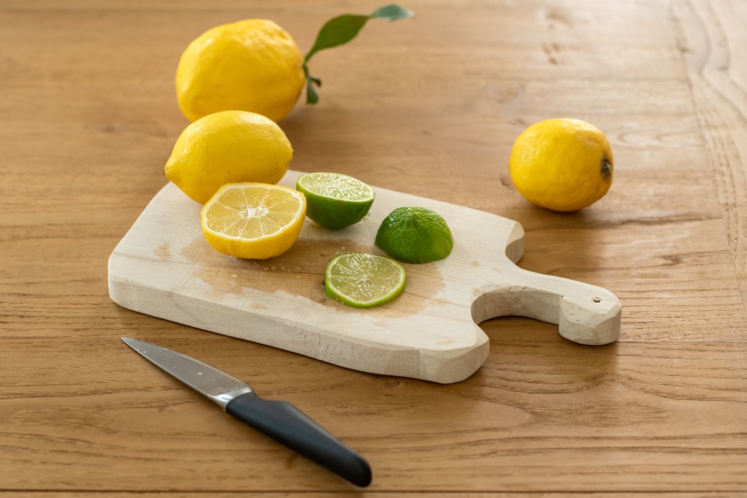 Gurme Yağlar Narenciye Sıkımlarıyla Ölümsüzleştirilmiş Tadı - lemon peel oil