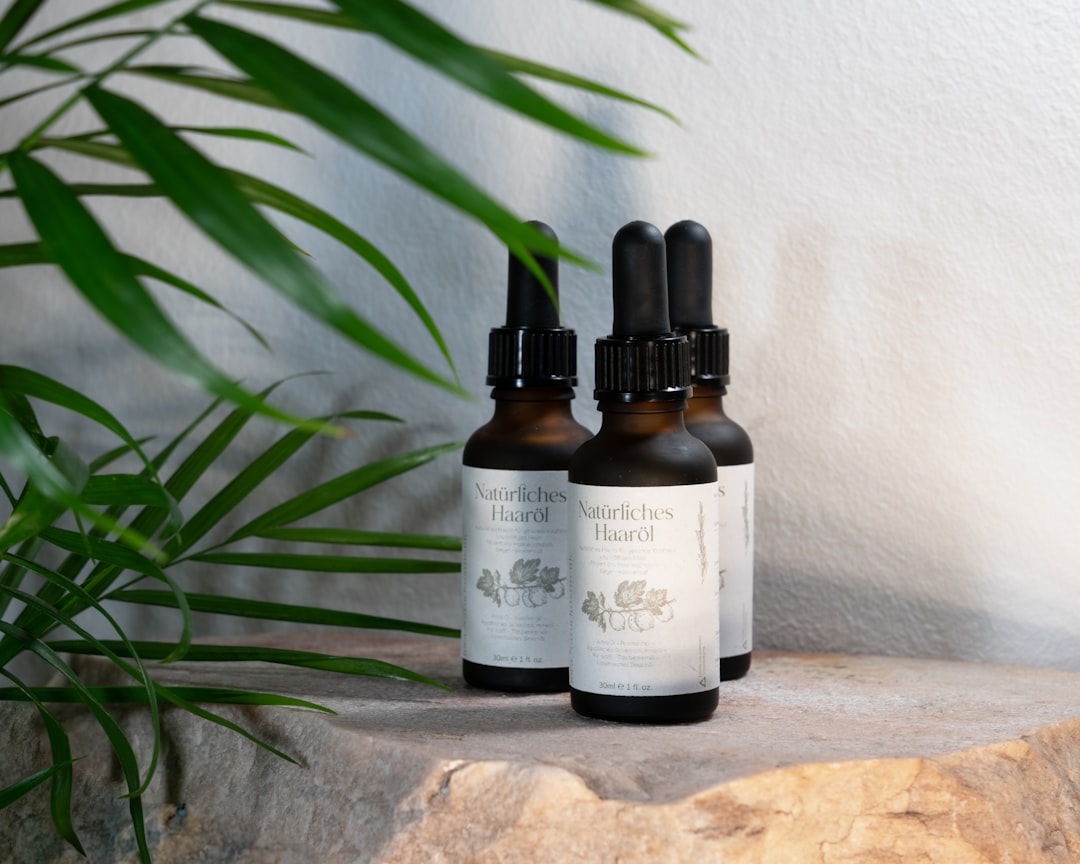 Isıya Dayanıklı Fritöz Yağı ile Hızlı Ve Lezzetli Yemekler - oil bottle