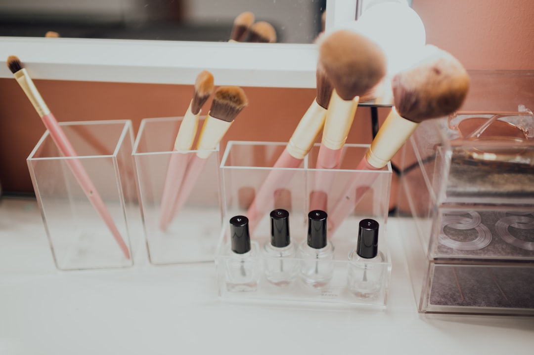 Narenciye Yağlarıyla Evde Aromatik Makyaj Ürünleri