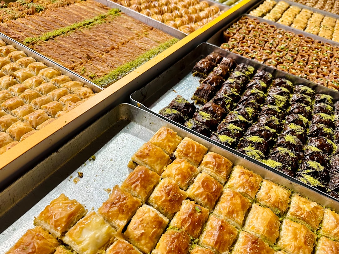 Naturel Birinci ile Fırınlanmış Tatlılar - bakery pastries