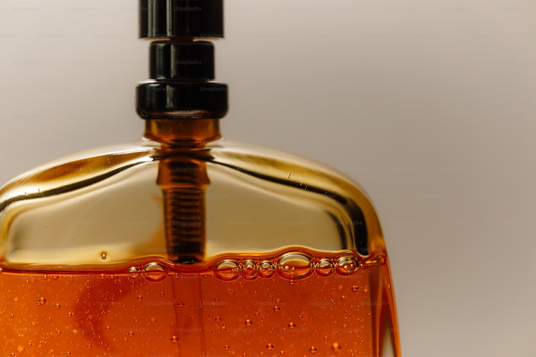 Riviera ve Doğal Birinci Yağlarıyla Karşılaştırmalı Kızartma - natural oil bottle