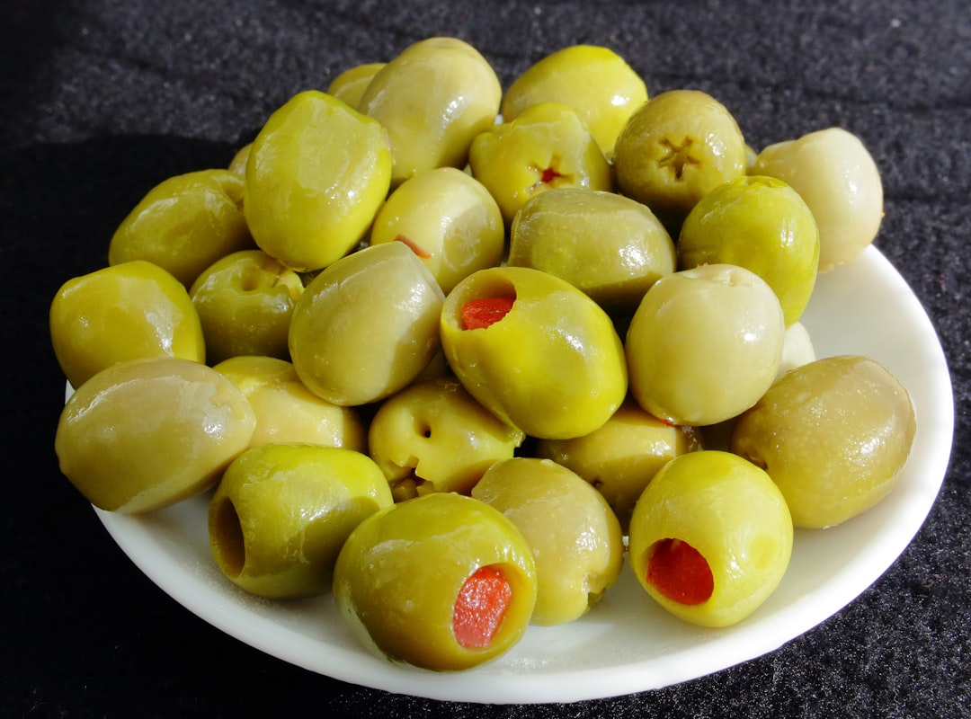 Yemeklik Zeytinlerin Sağlıklı Yağ Kaynağı Özellikleri - table olives